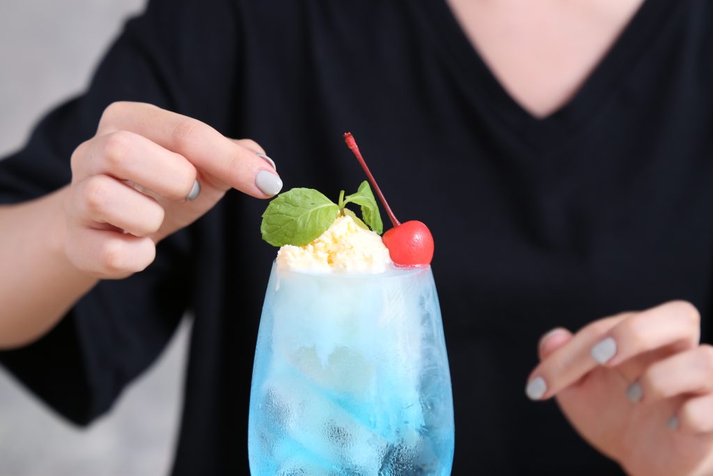 暑い夏にピッタリ!今インスタで話題の「#クリームソーダ」の作り方♪の画像